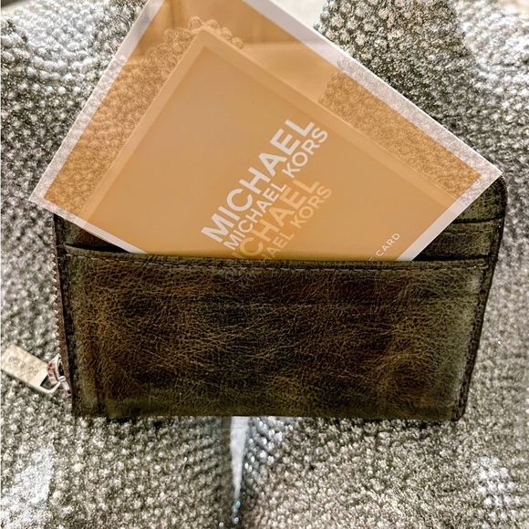 Michael Kors army green Leather Wallet - Picture 2 of 5